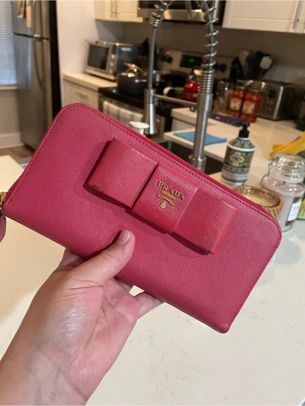 GUC Prada Pink Saffiano Metal Leather Bow Continental Wallet